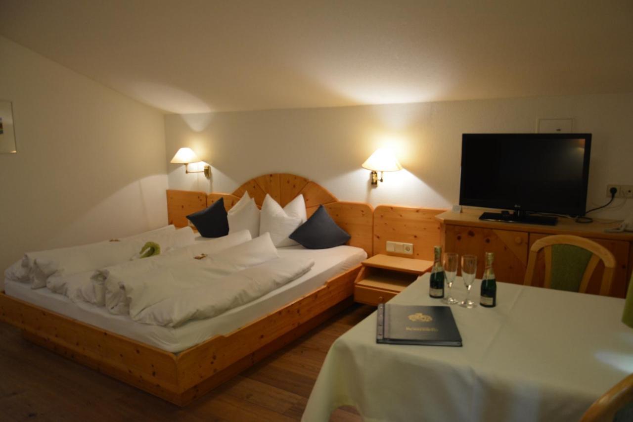 Hotel Am Roemerweg Fiss Exteriér fotografie