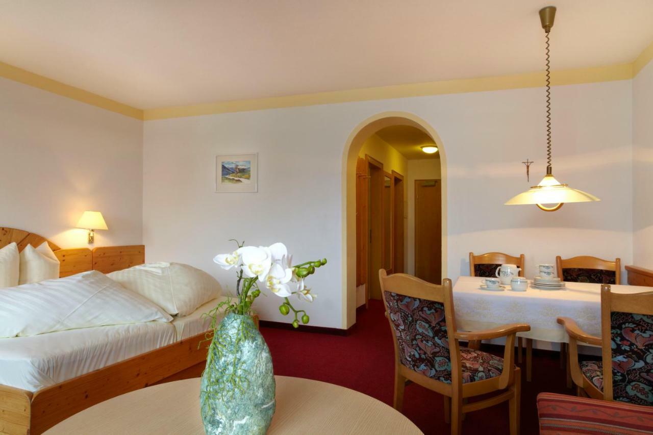 Hotel Am Roemerweg Fiss Exteriér fotografie